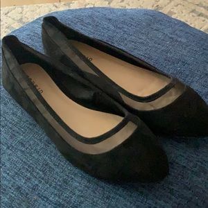 Black flats